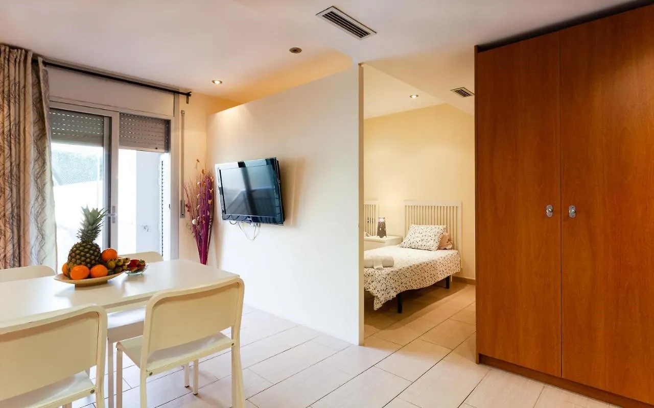 Sea & Beach Lloret Apartments Lloret de Mar 0*,